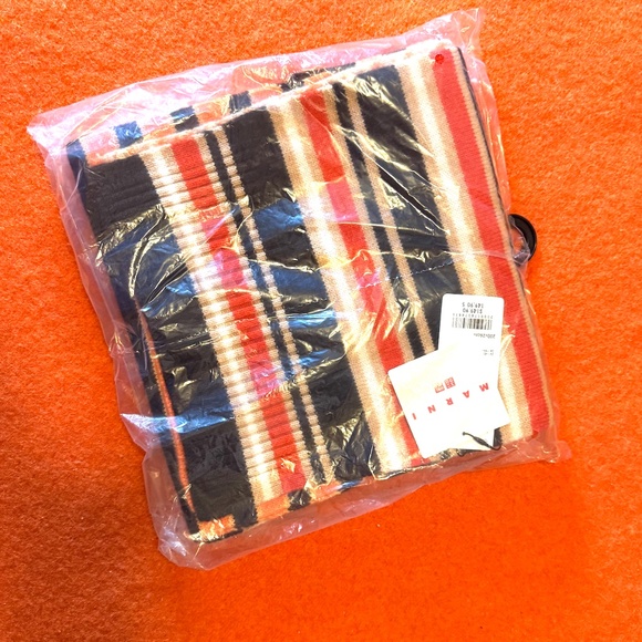 Marni and Uniqlo collab orange and brown striped cashmere stole scarf NWT - Picture 5 of 7